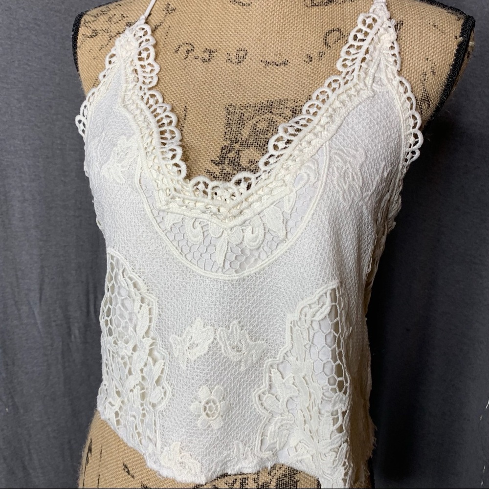 SOLD Kimchi Blue lace top white